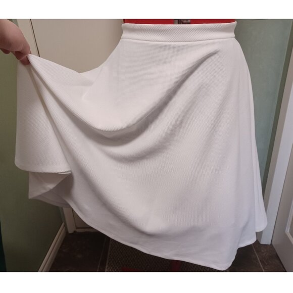 ELOQUII Swing Skirt - Picture 3 of 4